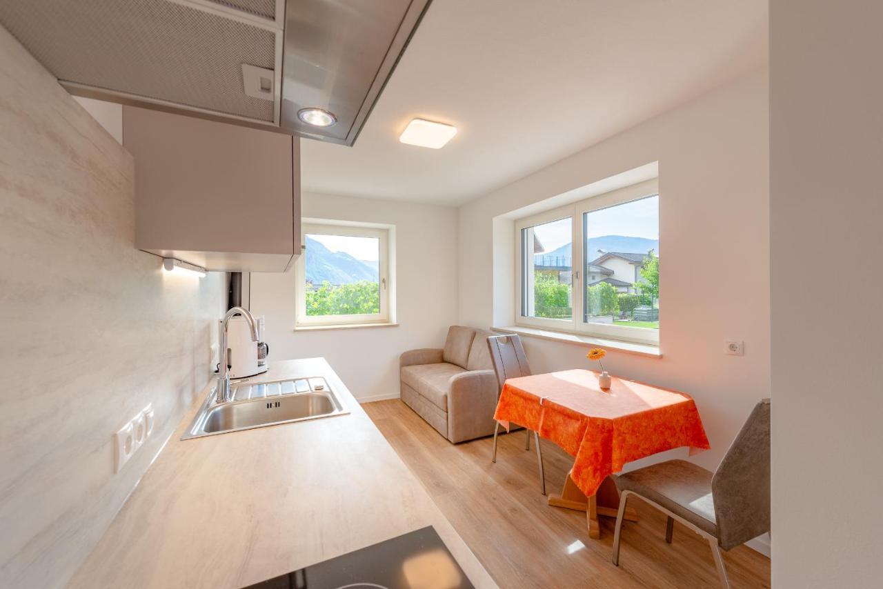 Haus Stolz Bed & Breakfast Appiano Sulla Strada Del Vino Exterior photo